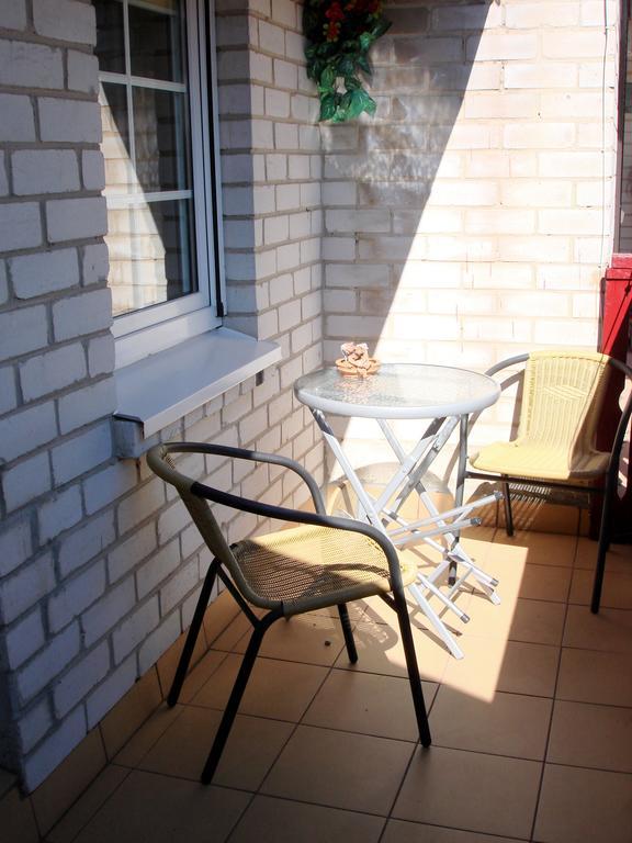 Guesthouse "Nakvyne Pas Zveja" Purvynes Street Nida Exteriér fotografie
