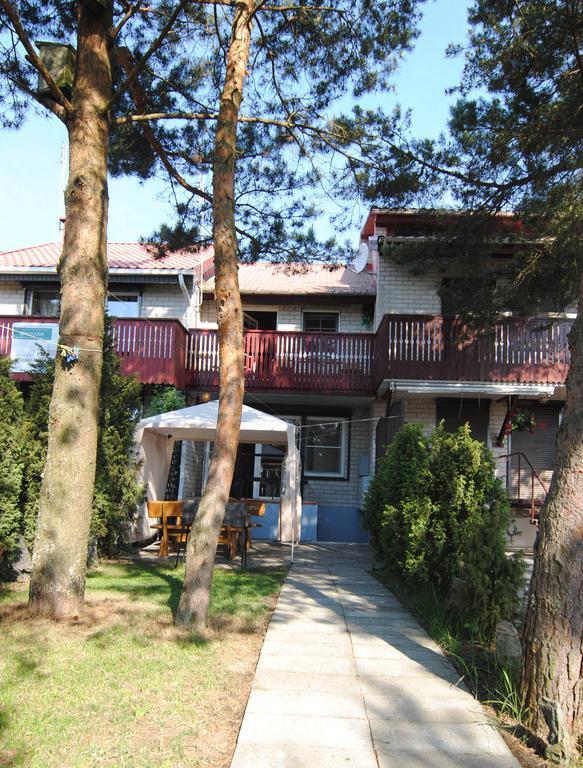 Guesthouse "Nakvyne Pas Zveja" Purvynes Street Nida Exteriér fotografie